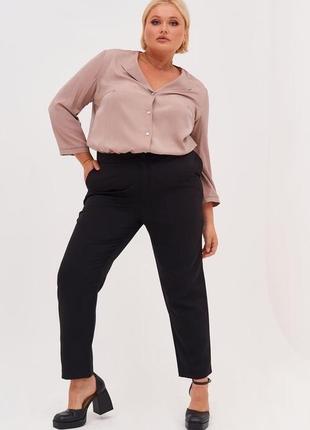 Жіночі прямі брюки з костюмної тканини чорні великий розмір8 фото