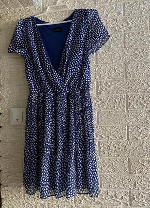 Сукня коротка