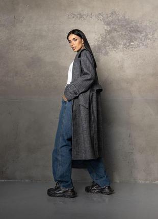 Жіноче демісезонне актуальне зручне вовняне довге пальто з поясом, актуальне та зручне