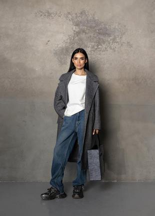 Жіноче демісезонне актуальне зручне вовняне довге пальто з поясом, актуальне та зручне