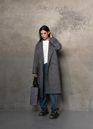 Жіноче демісезонне актуальне зручне вовняне довге пальто з поясом, актуальне та зручне