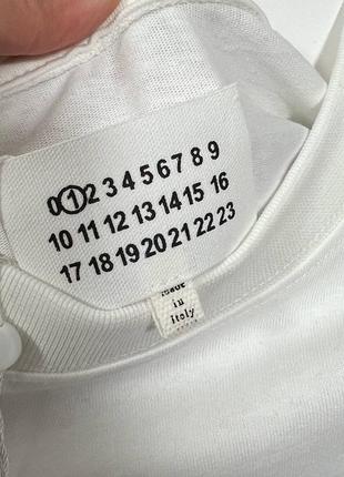 Белая футболка в стиле maison margiela4 фото