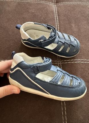 Сандали босоножки chicco 23