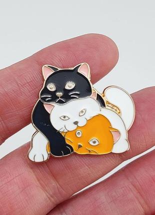 Брошь котята (цветная) арт. 05503