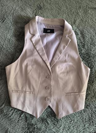 Гарна жилетка h&m