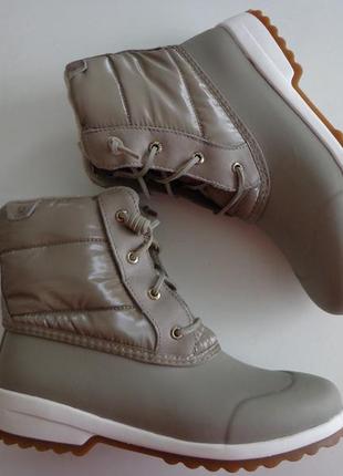 Женские непромокаемые зимние ботинки sperry