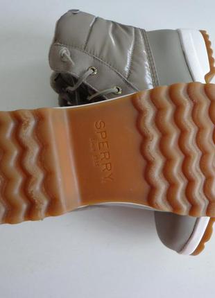Женские непромокаемые зимние ботинки sperry