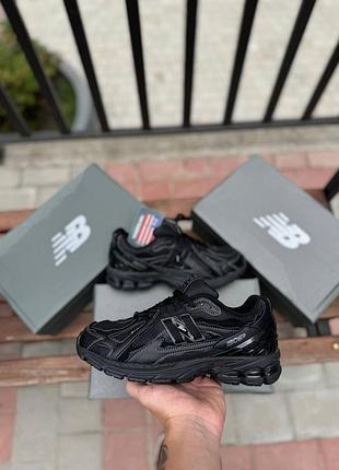 New balance 1906r black