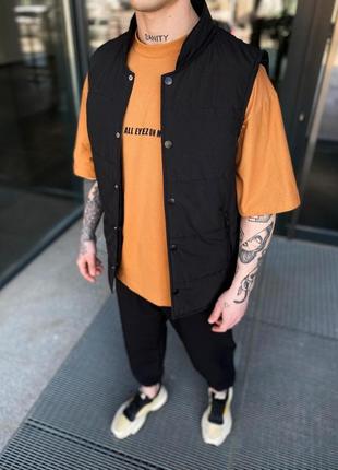 Стильная лёгкая жилетка в чёрном цвете👍