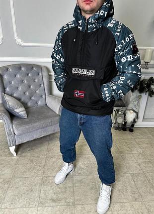 Анорак теплий чоловічий темного кольору наповнювач синтепух