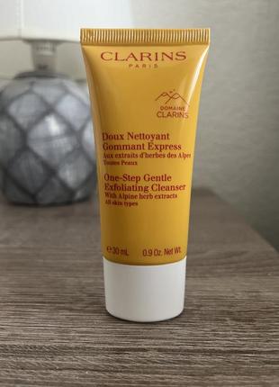 Очищающий пенящийся крем с отшелушивающим эффектом clarins one-step gentle exfoliating cleanser 30 мл