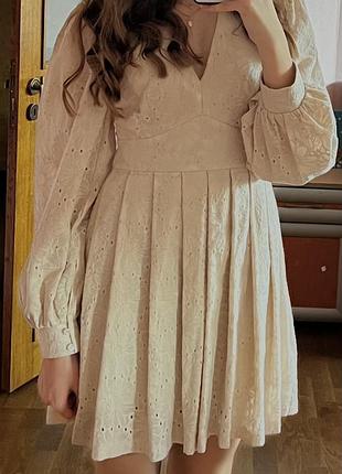 Платье батистовое