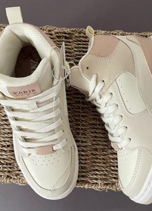 Высокие кроссовки zara 33