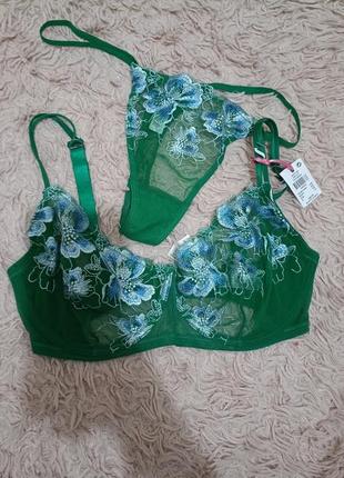 Сетевой комплект с цветочной вышивкой primark