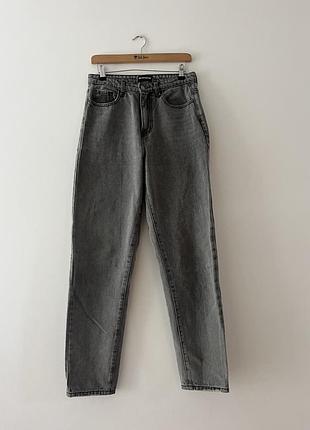 Стильные джинсы