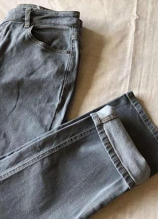 Женские джинсы размер 48-502 фото
