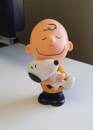 Коллекционная игрушка чарли браун