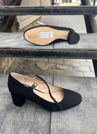 Жіночі нарядні туфлі на стійкому каблучку ( 6 см), чорного кольору 40 р - 26 см стелька2 фото