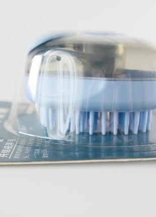 Силиконовая массажная щетка для купания животных с емкостью для шампуня голубая7 фото