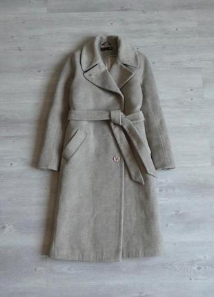Удлиненное симое пальто на поясе шерсть 70%1 фото