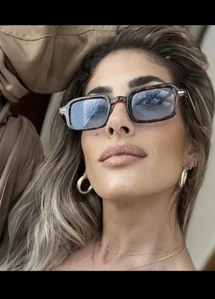 Трендовые леопардовые очки с голубыми линзами