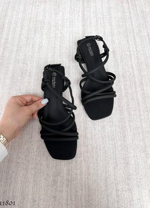 Черные очень крутые босоножки - сандалии7 фото