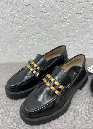 Лоферы zara