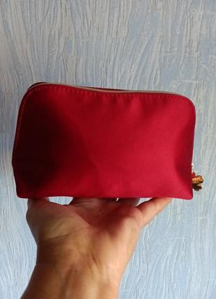 Косметичка  clarins