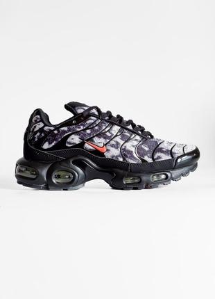 Nike air max plus tn чоловічі кросівки висока якість багато розмірів, приємні та зручні в носінні3 фото