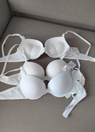 Бюстгальтери з 3д пуш-ап ,чашка а-в