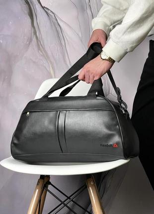 Сумка груша кожзам черный reebok черное лого