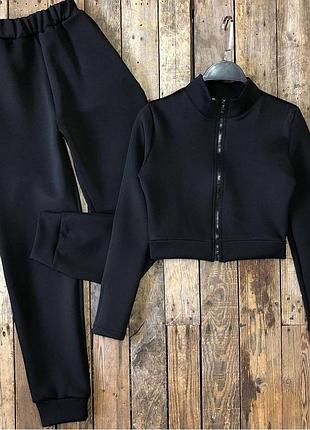 Базовий костюм : укорочена кофта та джогери з високою посадкою вільного крою на флісі рожевий чорний стильний якісний