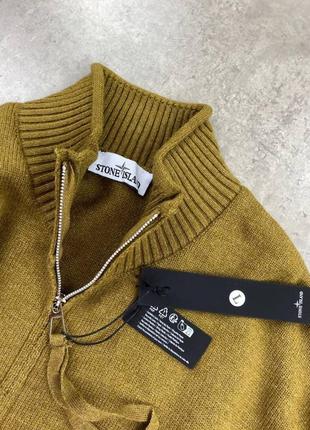 Трикотажная кофта stone island на молнии коричневого цвета sg270