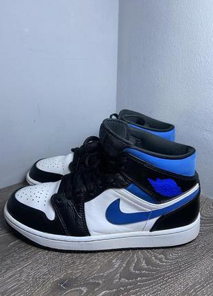 Кроссовки nike air jordan 1 mid