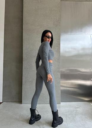 Лосини трикотажні в рубчик м'які і добре тягнуться