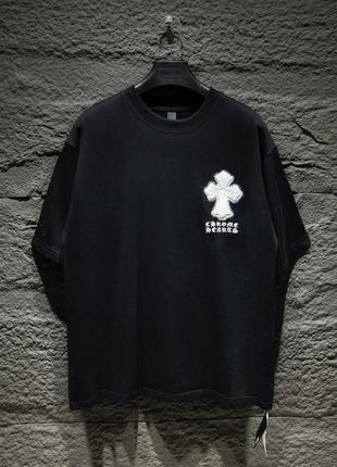Стильна оверсайз футболка chrome hearts