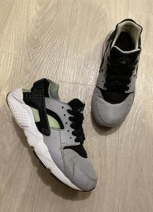 Кроссовки nike huarache. 100% оригинал❗️