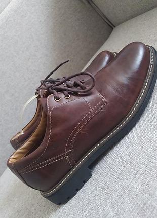 Шкіряні ботінки