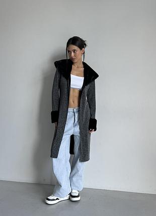 Накидка с искусственным мехом