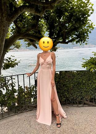 Платье вечернее