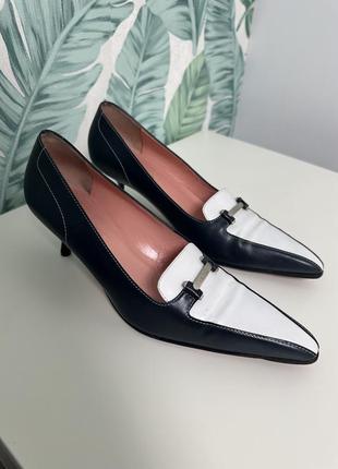 Escada оригінал стильні вантажні туфлі 40