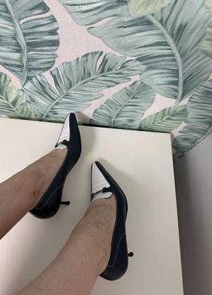 Escada оригінал стильні вантажні туфлі 40