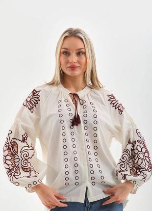Колоритная рубашка вышиванка, украинская вышиванка, этатно рубашка с вышивкой