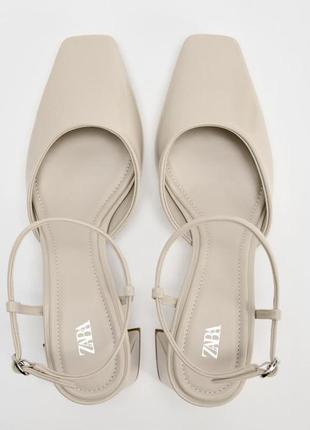 Zara лаковані туфлі зі штучної шкіри без задників