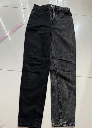 Джинсы мом двух цветов bershka