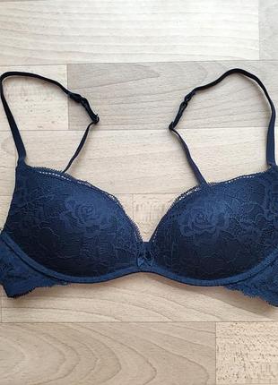 Бюстгальтер