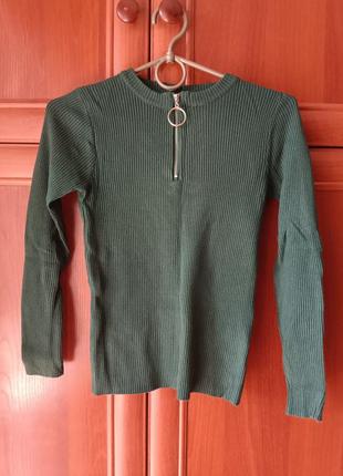 Жіноча водолазка в ідеальному стані
