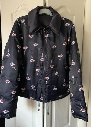 Продам двосторонню утеплену куртку-бомбер armani jeans