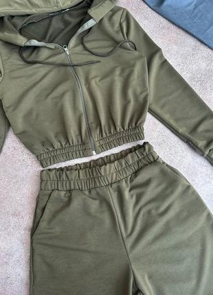 Костюм у кольорах, двунитка