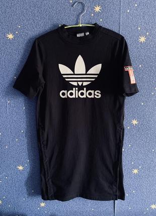 Платье adidas в чудесном состоянии! размер с(замеры в описании*)